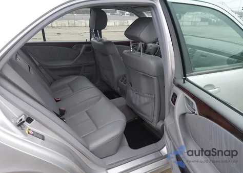 2001 Mercedes-Benz E 320 4M from USA, damaged, VIN WDBJF82J81X060591